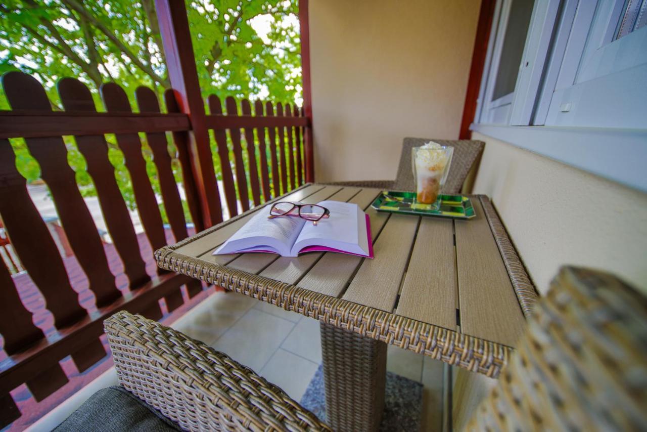 Mária Apartman Hajduszoboszlo Exterior foto