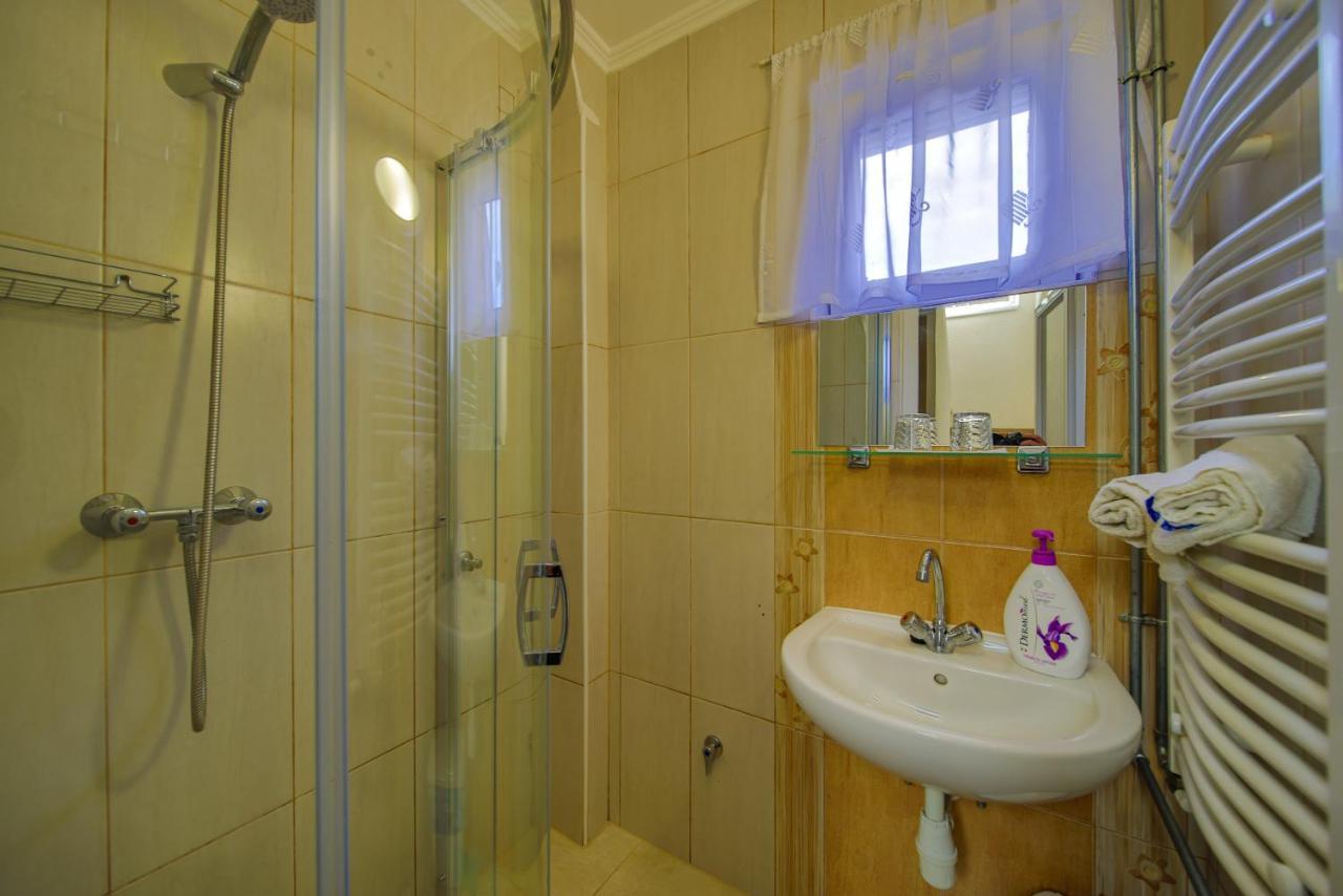 Mária Apartman Hajduszoboszlo Exterior foto