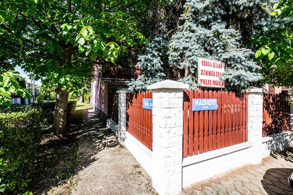 Mária Apartman Hajduszoboszlo Exterior foto
